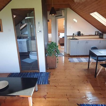 Buborek Apartman - Etyek Buitenkant foto