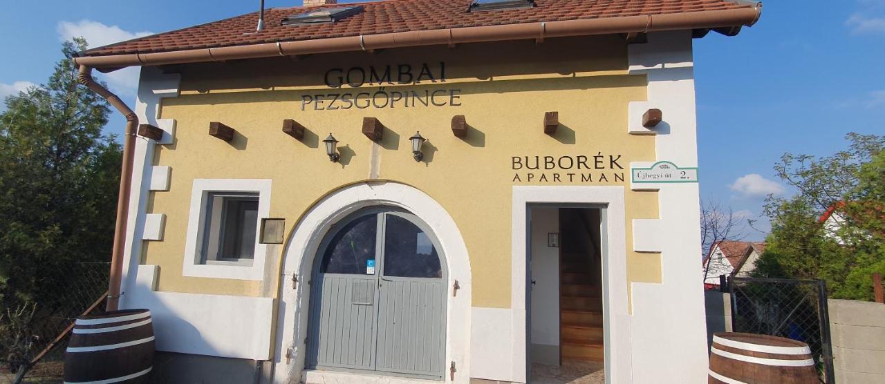Buborek Apartman - Etyek Buitenkant foto